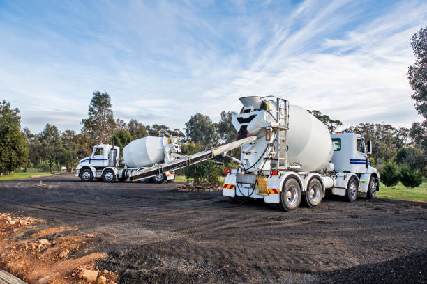 Best Custom Concrete Contractor  in Oronoque, CT